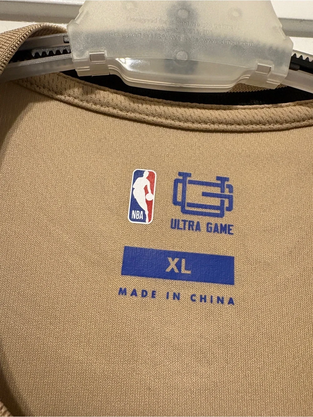 NEW Chicago Bulls Men’s Sleeveless Jersey in Beige